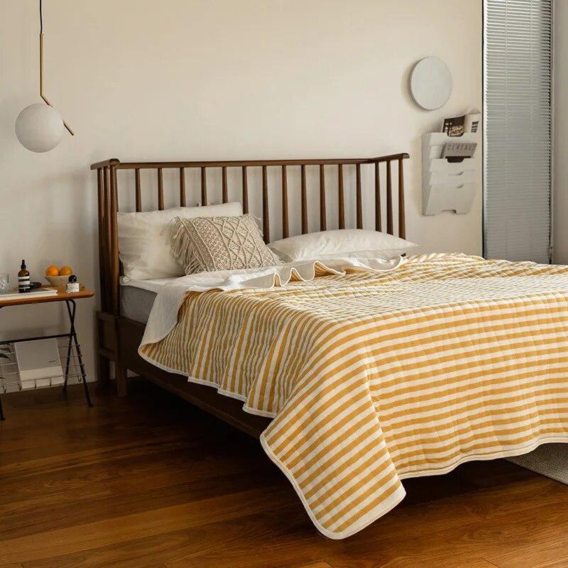 Quilt – Lightweight cotton – Striped Japanese design – Breathable summer bedding 8
