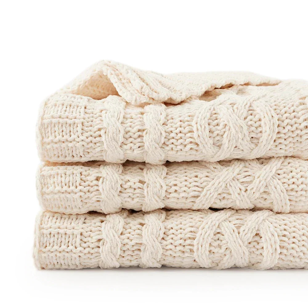 Cozy blanket for bed and sofa