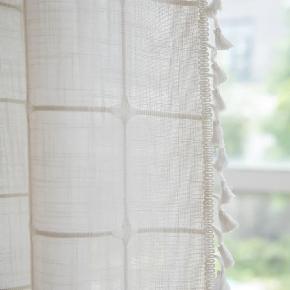 Shower curtain – Cotton-linen blend – Soft fringed design – Water-resistant bathroom accessory 3