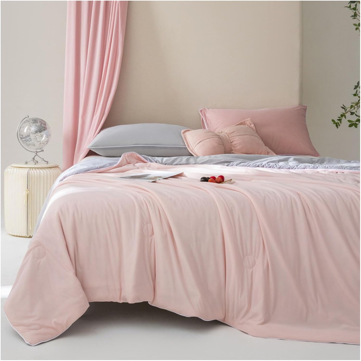 Silk summer quilt – Cooling blush fabric – Lightweight and breathable – Perfect for warm nights 2