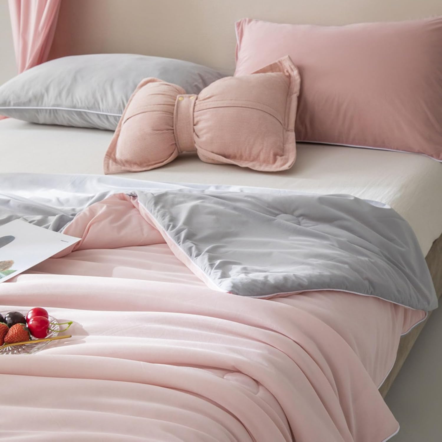 Silk summer quilt – Cooling blush fabric – Lightweight and breathable – Perfect for warm nights 5
