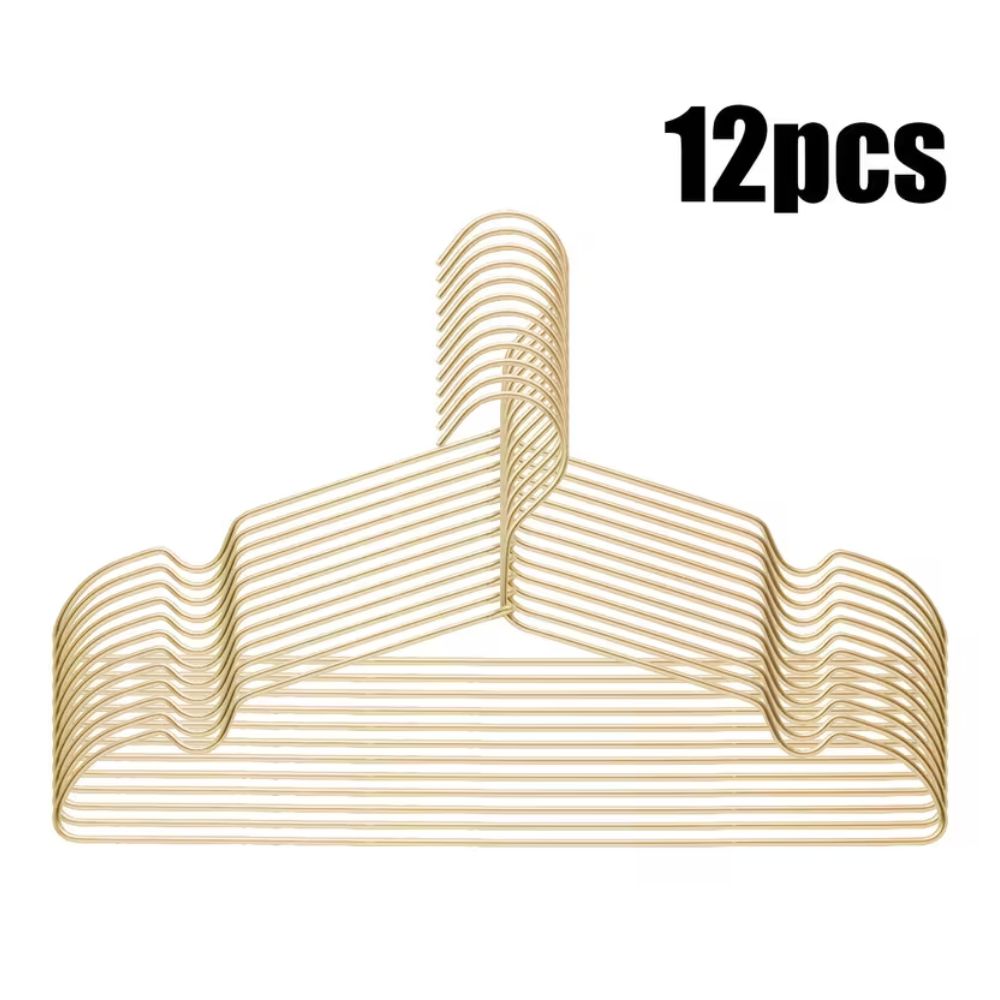 Slim Aluminum Hangers - Elegant Space-Saving Clothes Hangers 4