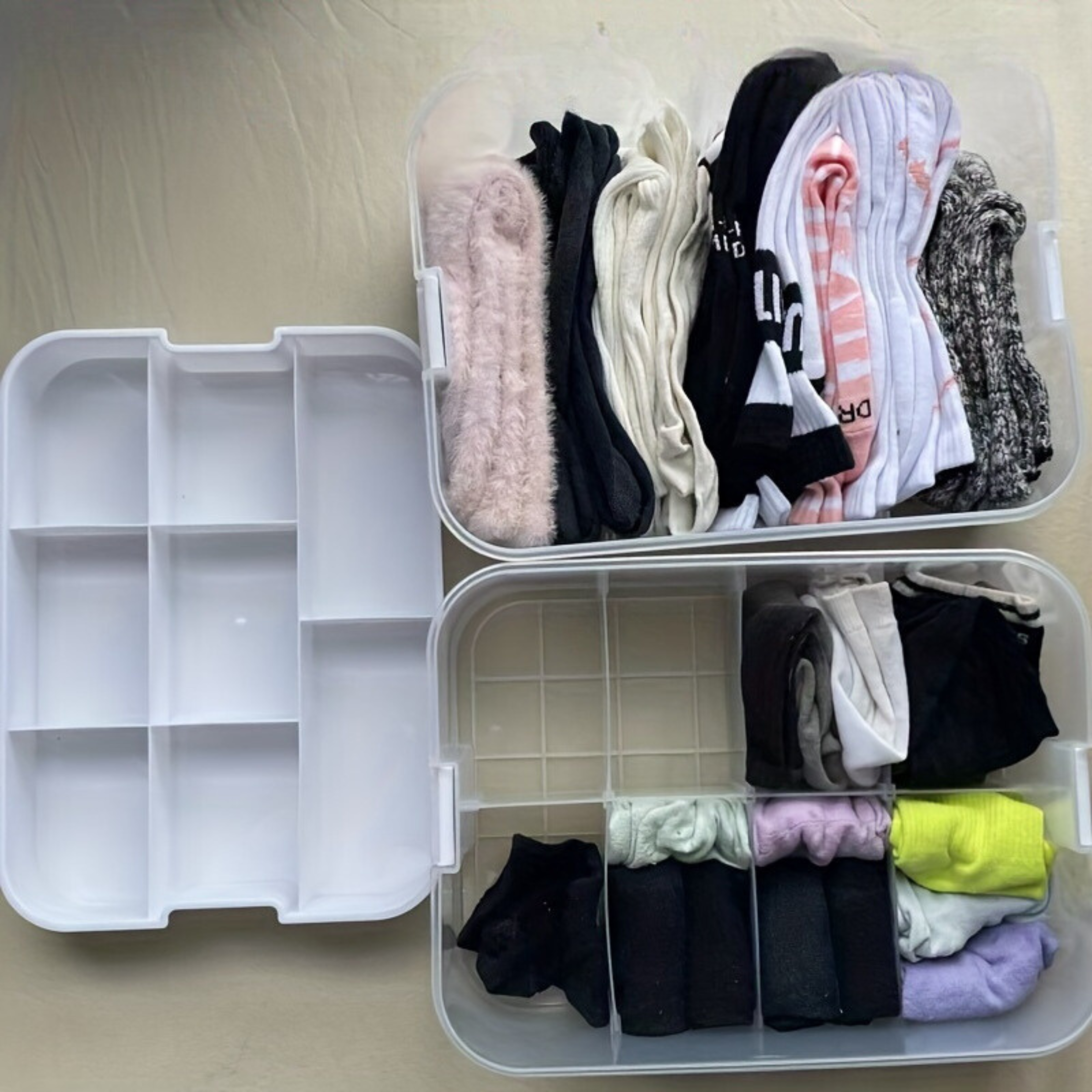 Storage organizer – Durable plastic – Stackable design – Ideal for toys and small items – Modern home or kids' room solution 3