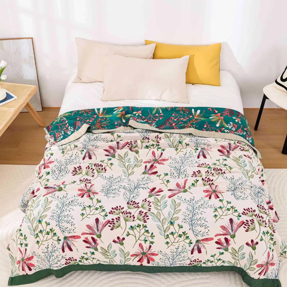 Throw blanket – 100% organic cotton – Soft 4-layer gauze – Cozy indoor and outdoor accessory 4