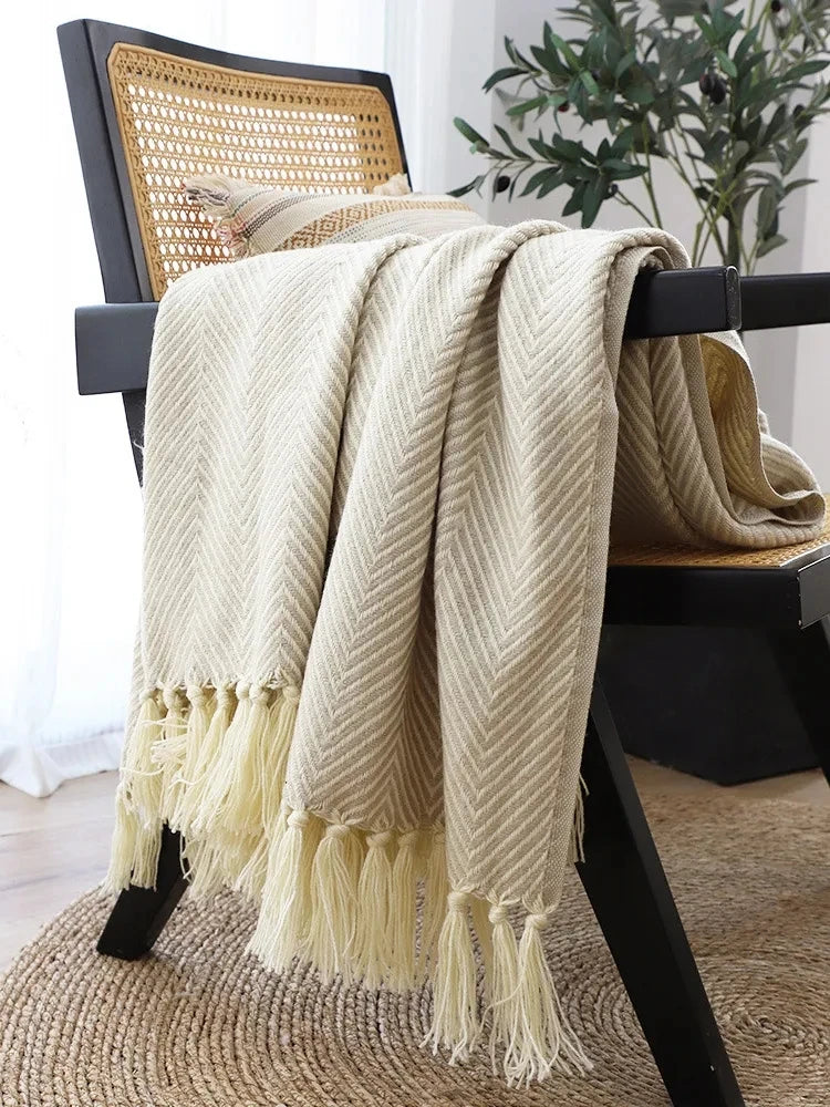 Throw blanket – Soft knit – Multi-colored geometric pattern – Cozy home decor – Machine washable – 60 x 50 in 2