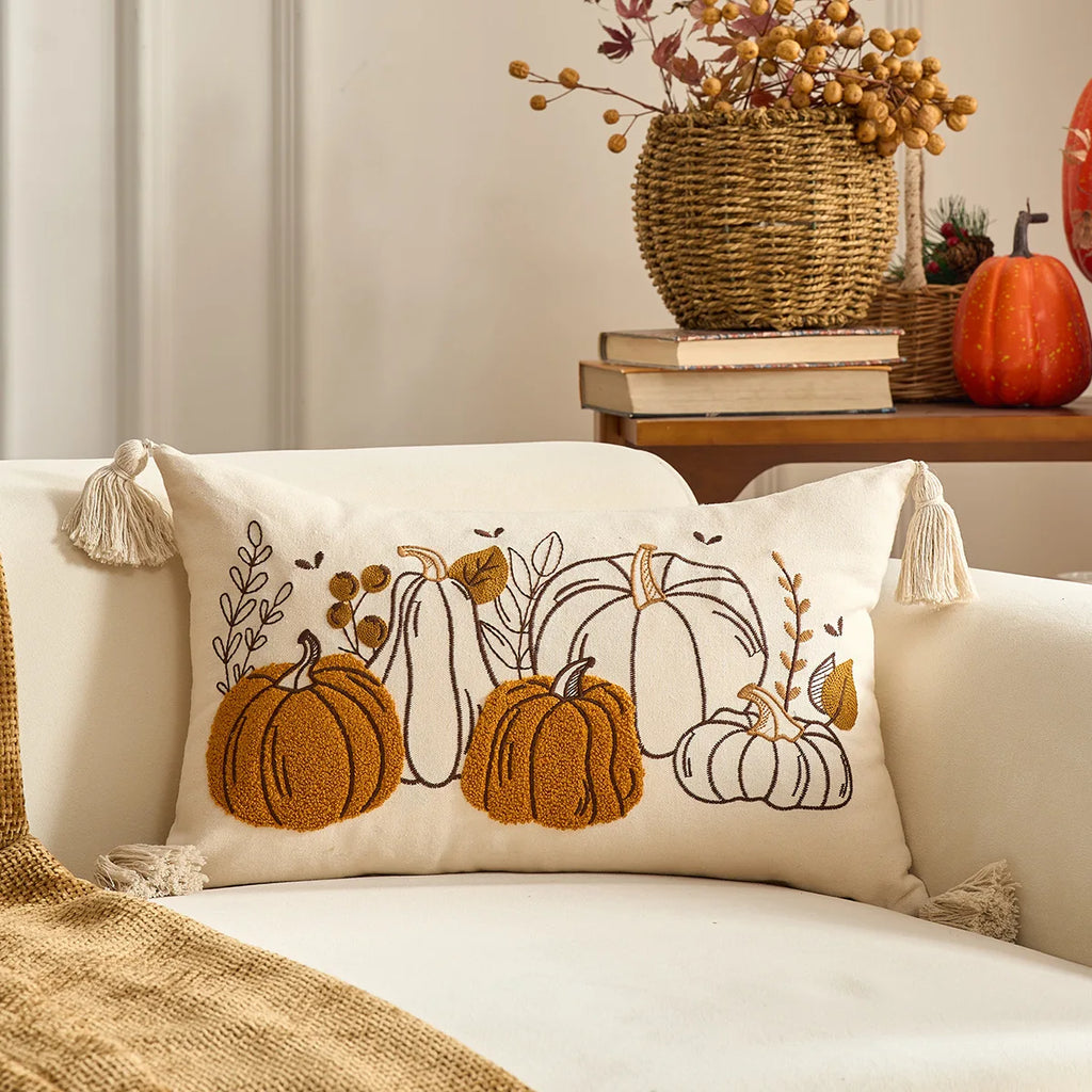 Throw pillow cover – Velvet – Pumpkin design – Autumn decor – 30 x 50 cm and 45 x 45 cm 6