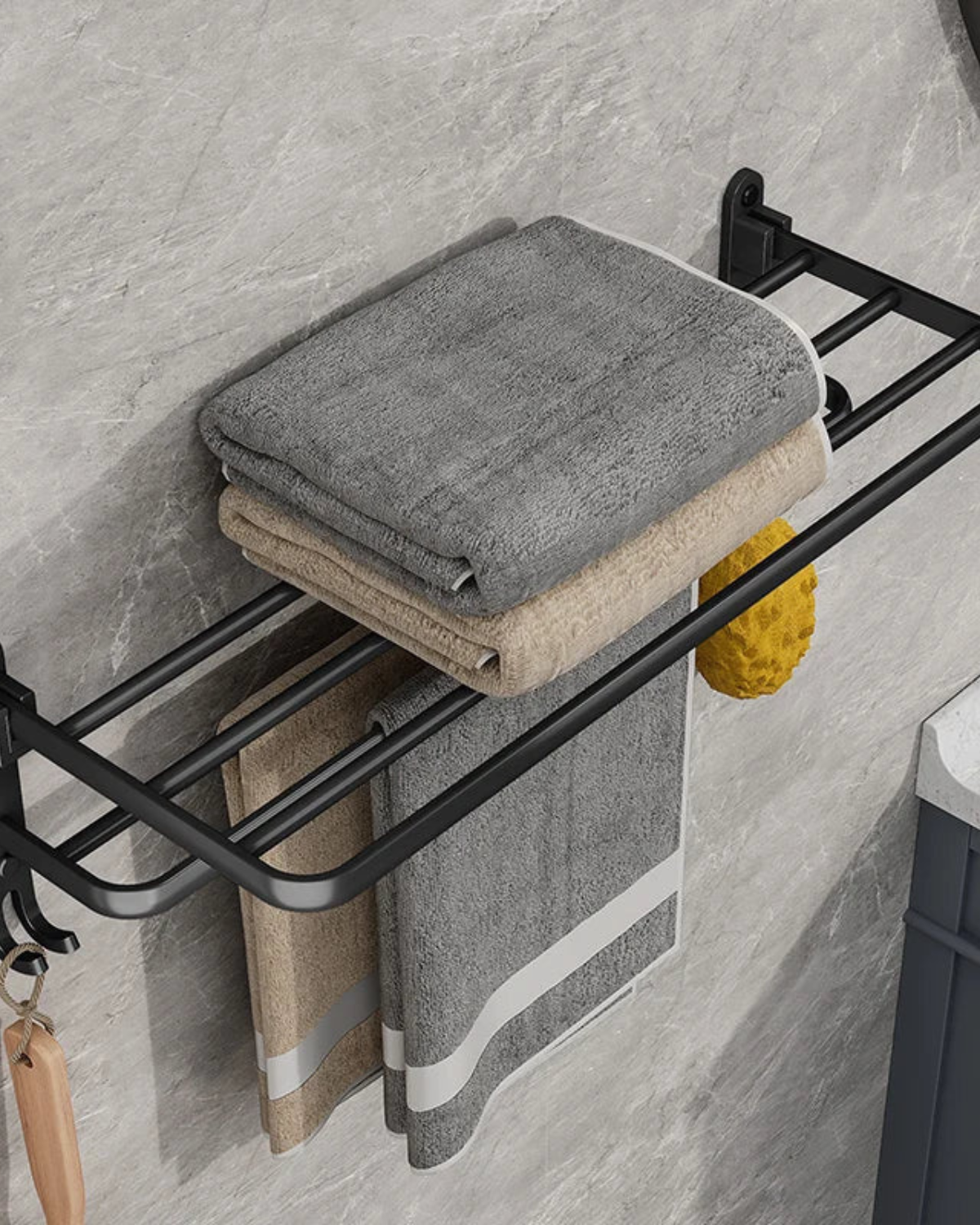 Towel rack – Matte metal – Elegant design – Modern bathroom storage solution 2