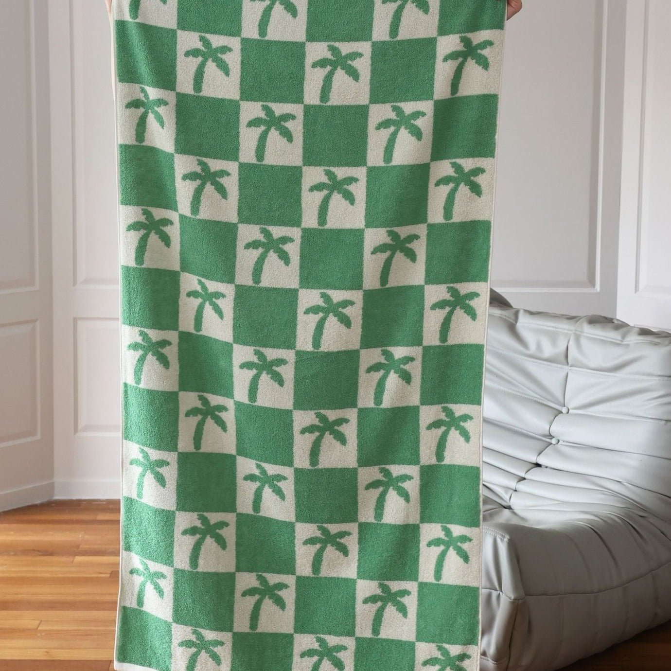 Towel set – Cotton – Cactus and palm design – Beach or spa use – Absorbent and durable 2