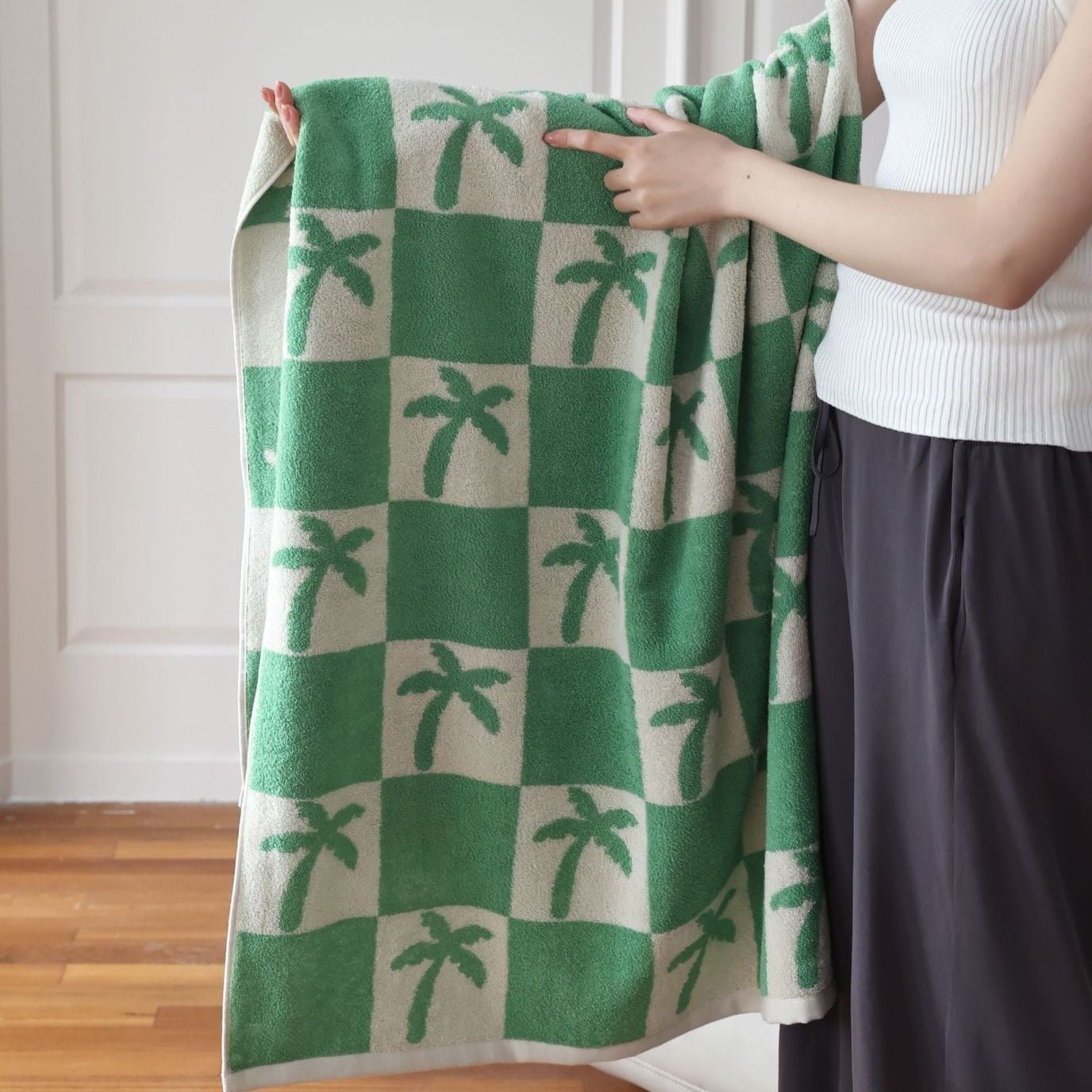 Towel set – Cotton – Cactus and palm design – Beach or spa use – Absorbent and durable 7