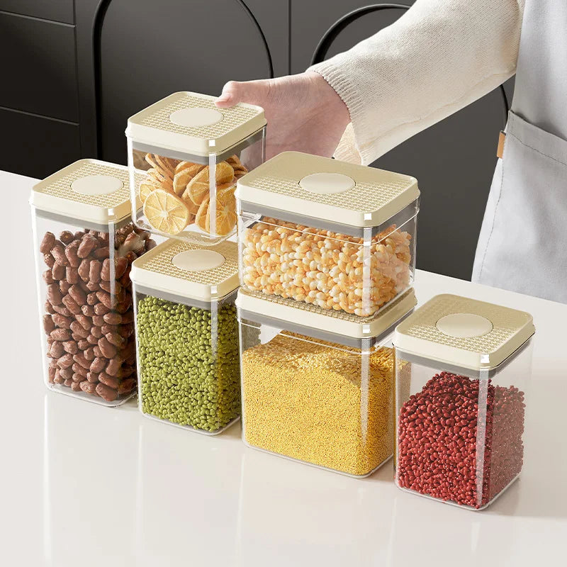 Vacuum Sealed Storage Jar – Food-Grade Plastic – Moisture-Proof Design – Ideal for Snacks and Grains 2