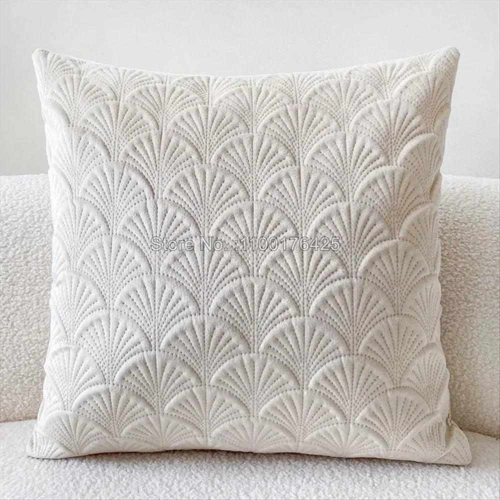 Velvet cushion covers – Soft fabric – Distinctive shell design – Cozy home accents – 17.7 x 17.7 in 0