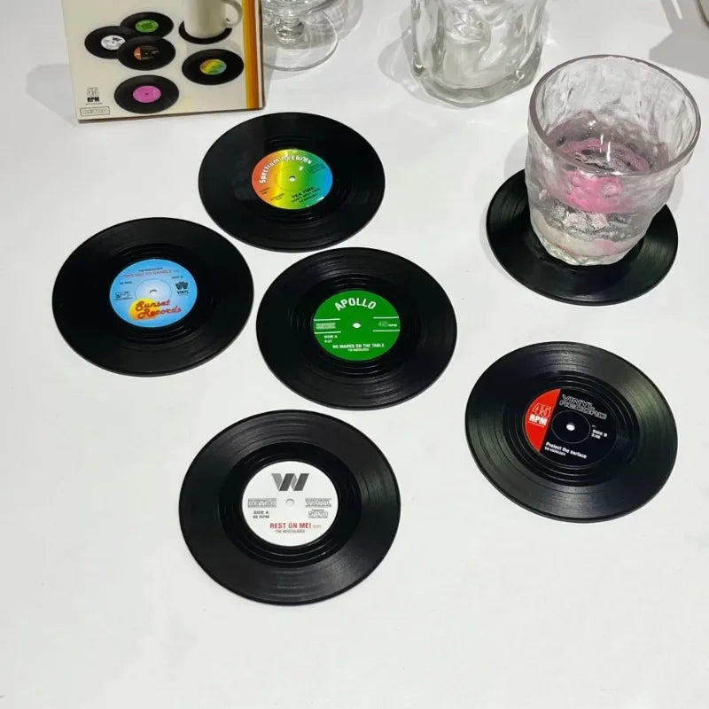 Vinyl record coasters – Retro design – Set of 6 – Durable and anti-slip drink mats 1