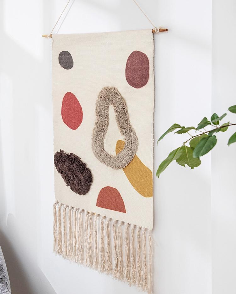 Wall tapestry – Handwoven cotton – Geometric design with tassels – Boho-chic home decor 4