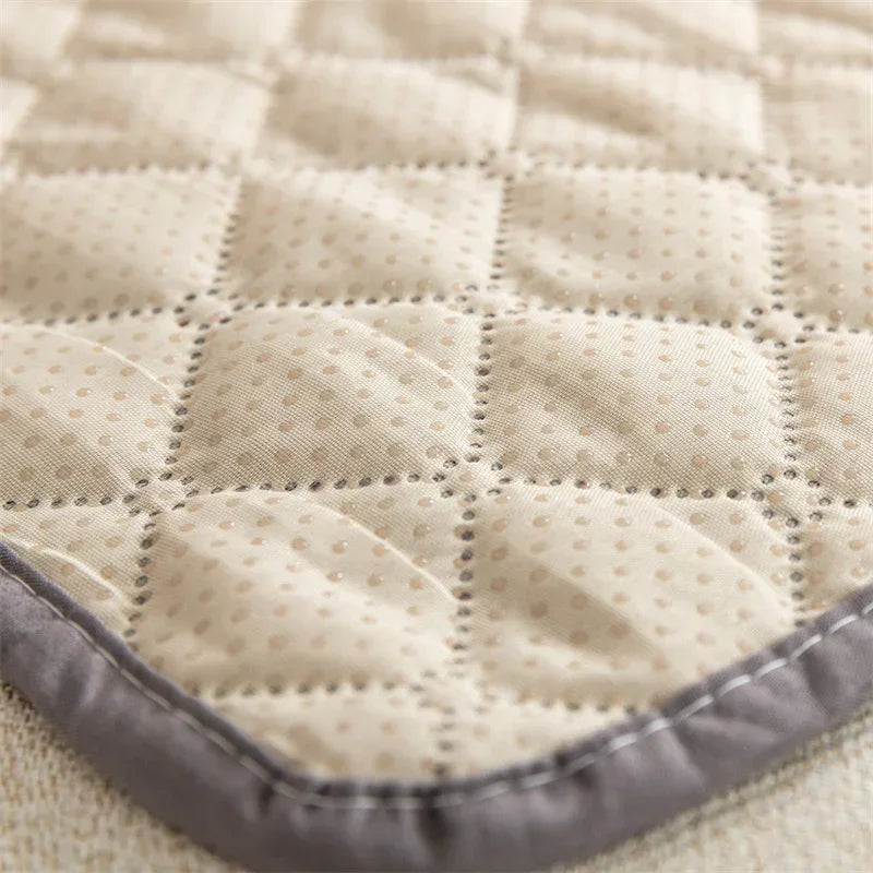 Waterproof gray dog blanket featuring a non-slip base, made from eco-friendly fabric. Ideal for protecting furniture while providing comfort for pets. 2