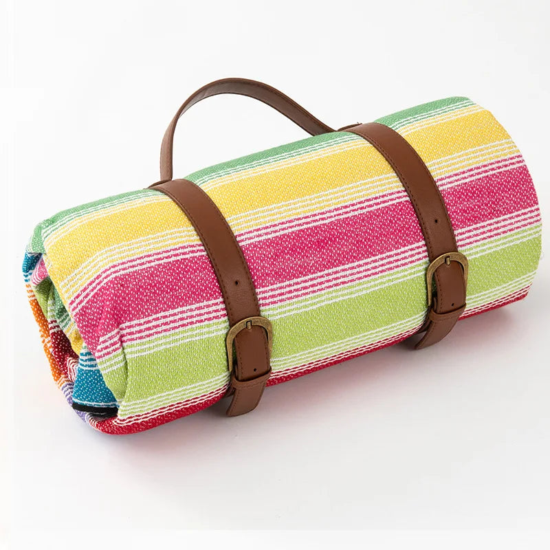 Waterproof picnic blanket – Foldable outdoor mat – Soft PEVA – 59 x 79 in – Ideal for beach, park, and camping 16