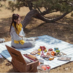 Waterproof picnic blanket – Foldable outdoor mat – Soft PEVA – 59 x 79 in – Ideal for beach, park, and camping 5