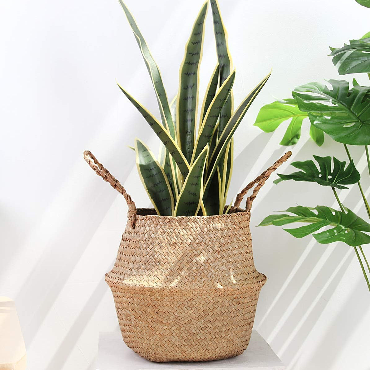 Wicker basket – Handwoven organic material – Natural finish – Versatile storage solution for home decor 3