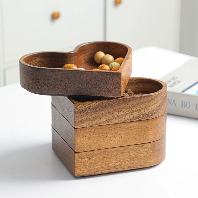 Wooden snack tray – Heart-shaped design – Natural wood – Ideal for gatherings and gifting – 6.7 x 5.9 x 1.2 in 2