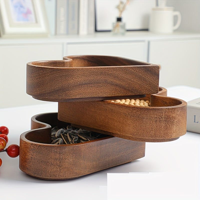 Wooden snack tray – Heart-shaped design – Natural wood – Ideal for gatherings and gifting – 6.7 x 5.9 x 1.2 in 5