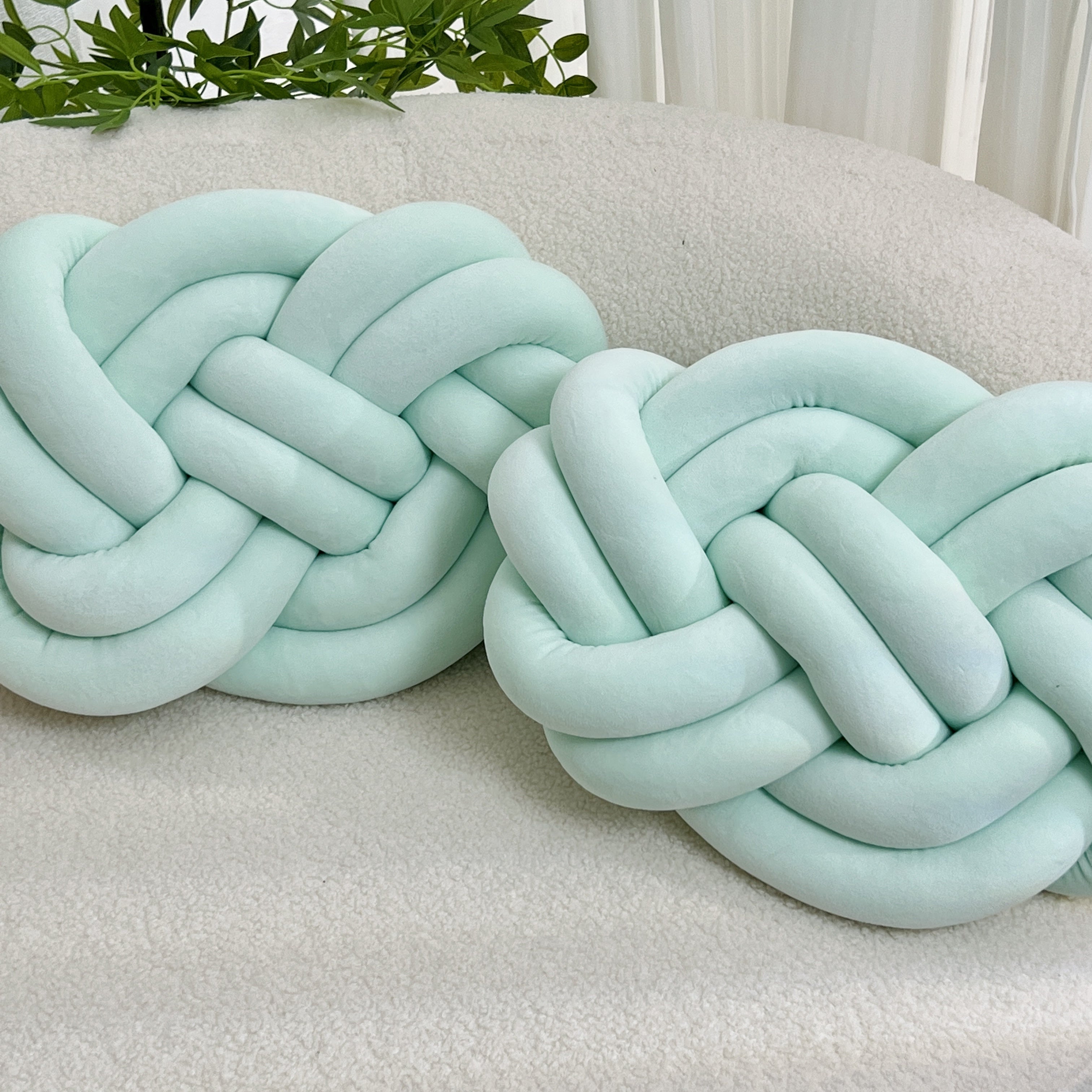 Decorative Button Ball Cushions for Sofa and Bed