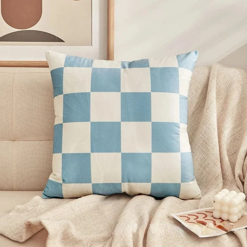 Vintage Decorative Pillow in Checked Design