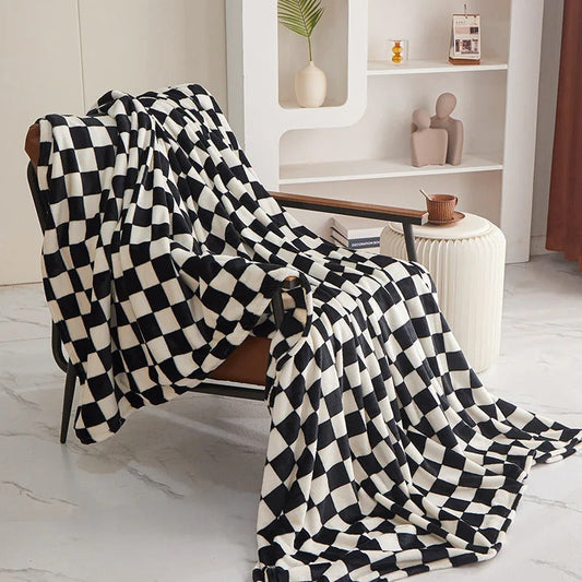 Ultra-Soft Coral Fleece Blanket – Cozy & Warm Comfort