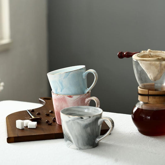 Stylish Ceramic Mug Featuring a Marble Pattern