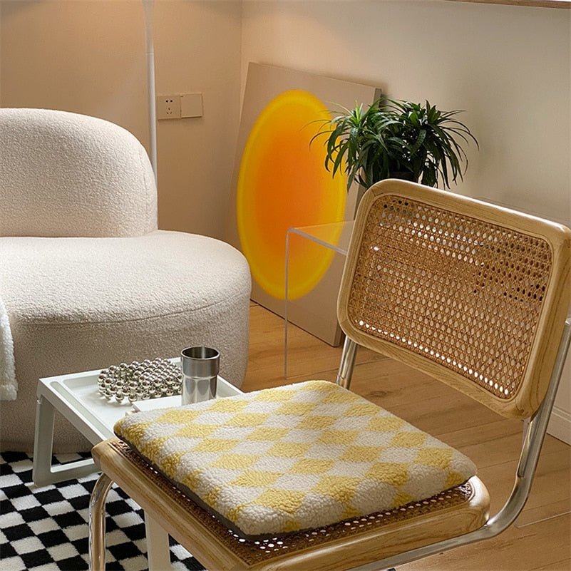 Checkerboard Memory Foam Seat Cushion – Stylish & Comfortable for Home, Office & Car