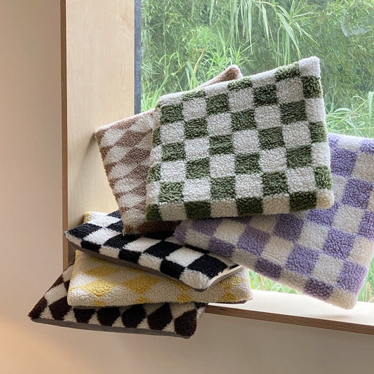 Checkerboard Memory Foam Seat Cushion – Stylish & Comfortable for Home, Office & Car