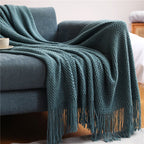 Cozy Nordic Knit Blanket – Scandinavian Design for Indoor & Outdoor Comfort