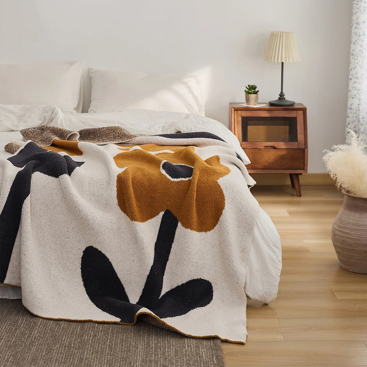 Soft Microfiber Floral Knitted Blanket, 51 x 63 Inches, Cozy Throw for Bed, Sofa, Travel