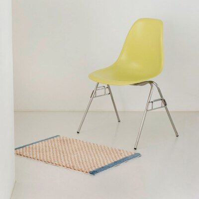 Soft Checkered Bathroom Rug